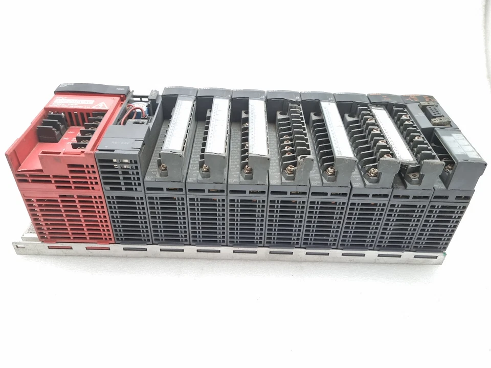 MITSUBISHI Q62P, Q00CPU, 6PCS QX40, Q68AD, QJ71C24N, Q38B-E Q SERIES PLC SET
